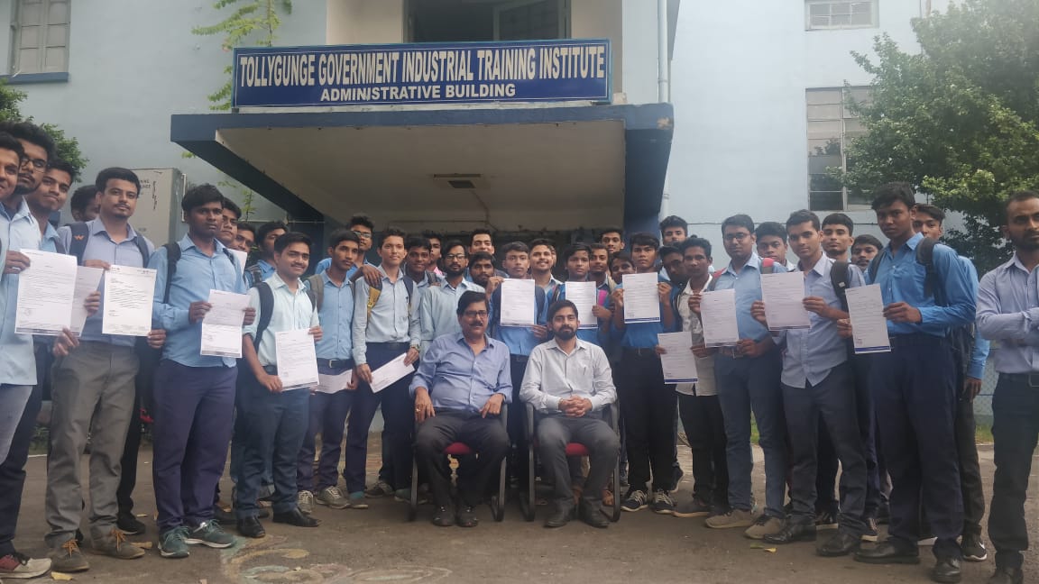 36 Nos Trainees have got appointment in different Workshops of Authorised Dealers of Maruti Suzuki India Limited in the Job Fair held at ITI Tollygunge on 20th June 2019.