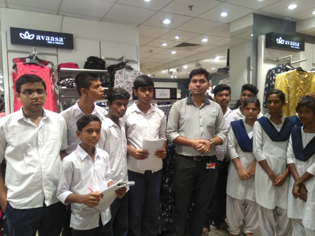  Industry Visit session organized in Retail sector