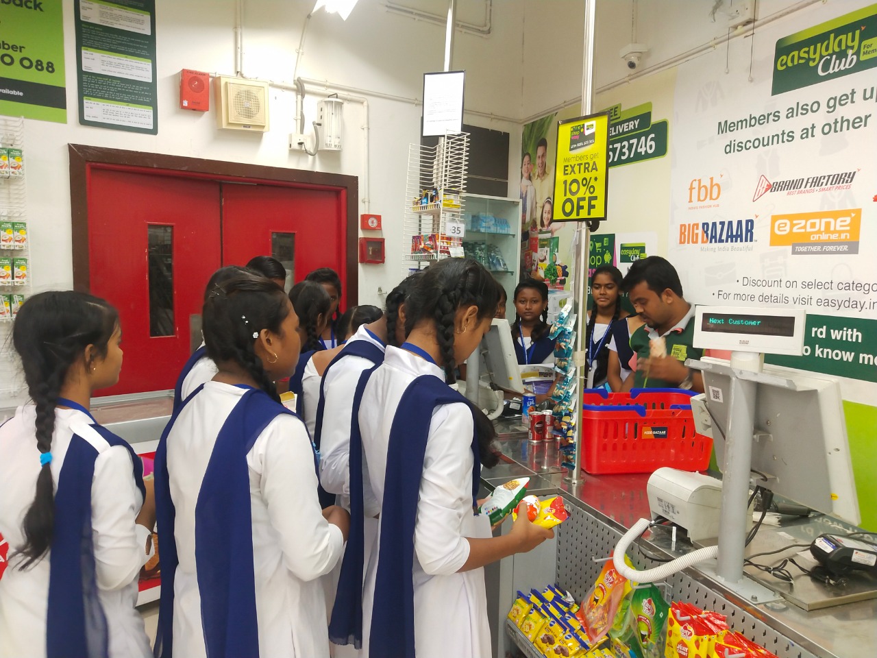  Industry Visit session organized in Retail Sector