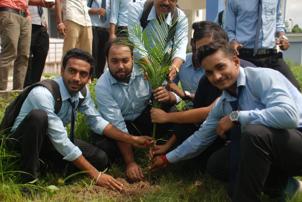 Visit to Gayeshpur Govt. Polytechnic and inauguration of plantation program in the campus