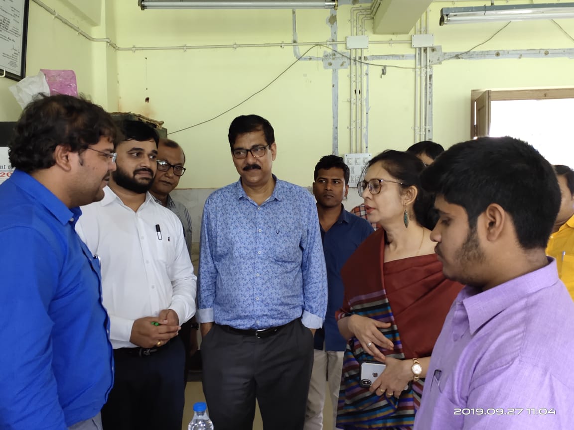 Smt. Roshni Sen , Principal Secretary  , TET&SD Department  in the Job Fair organized by Naandi Foundation