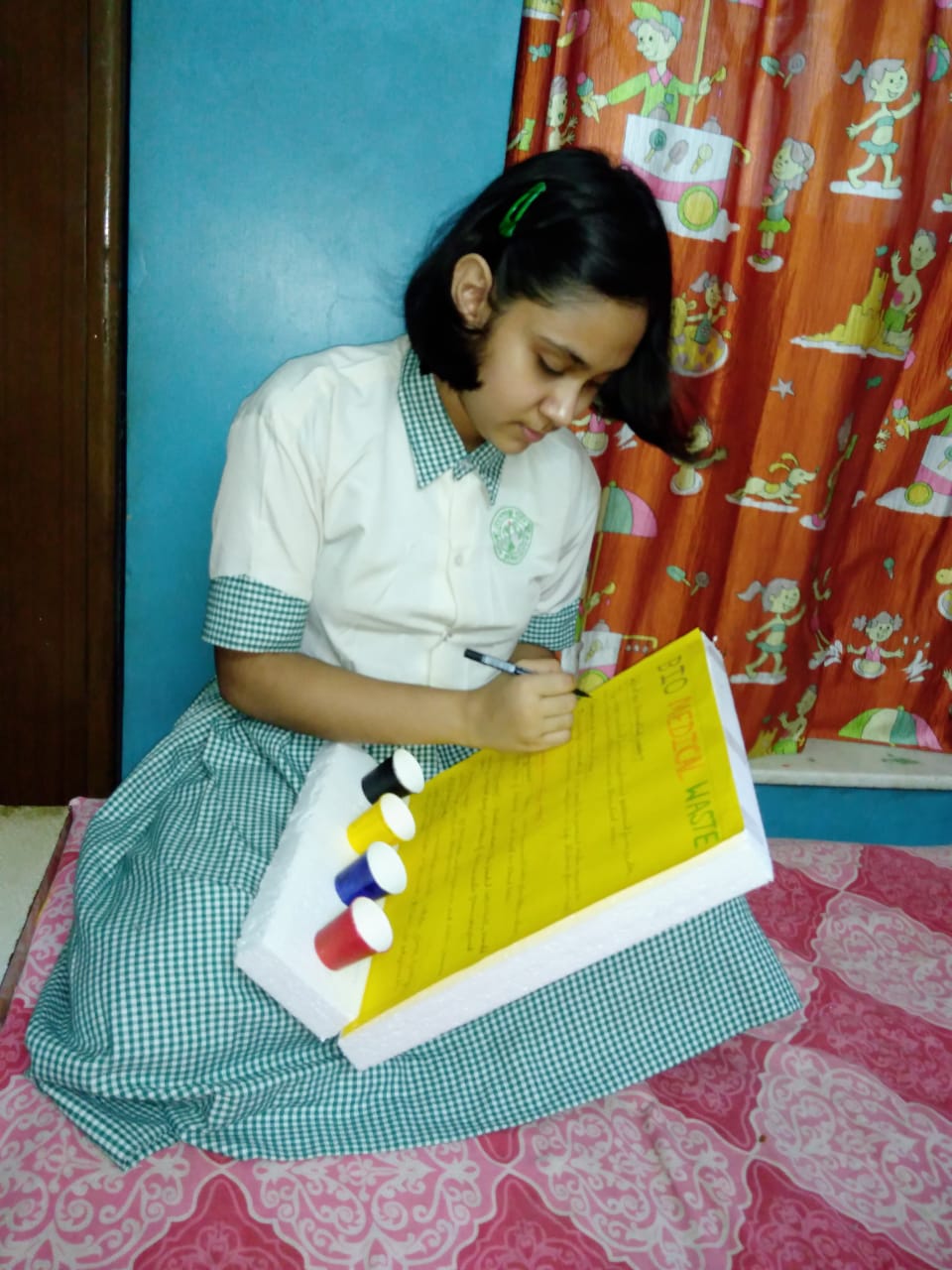 Student's of HOWRAH JOGESH CHANDRA GIRLS' SCHOOL. Model topic is  BIOMEDICAL WASTE MANAGEMENT